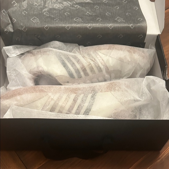 ShuShop Steffie Metallic Women's Shoes NIB 7.5 - Picture 8 of 10